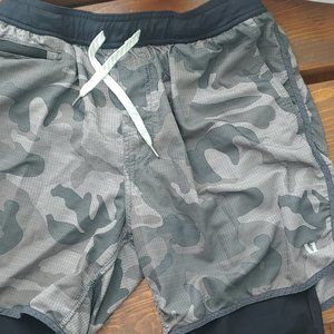 Vuori Lined Stockton exercise shorts